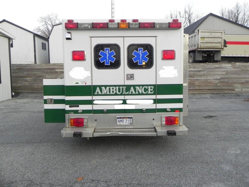 1996 Ford Ambulance
