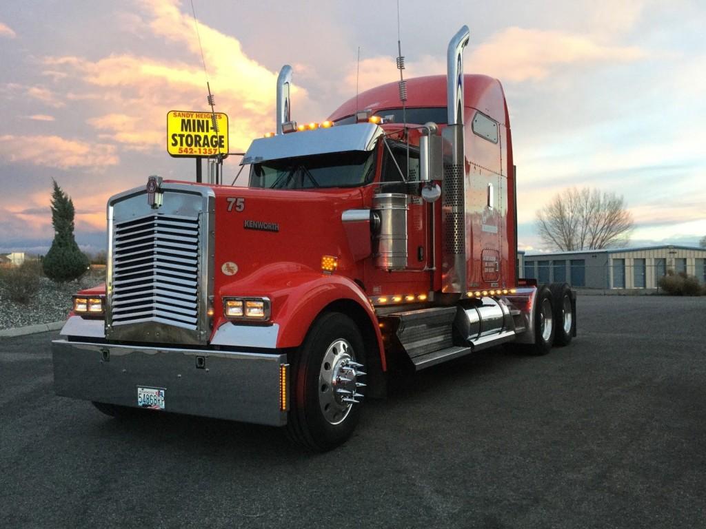 2009 Kenworth W900L