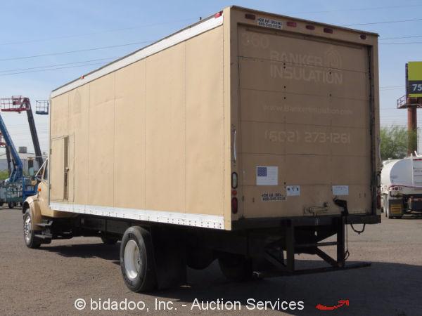 1999 International 4700 Box Cargo Van Truck
