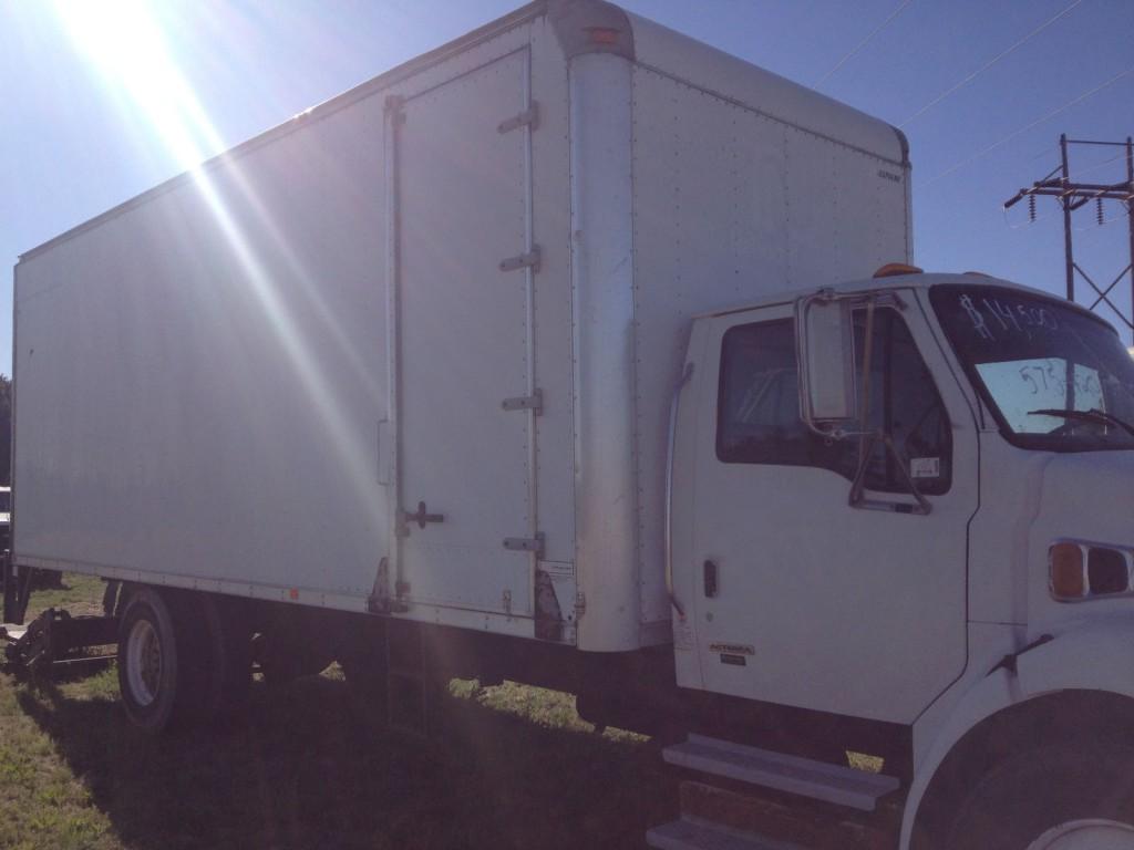 2003 Sterling Acterra Medium Duty 24′ Box Truck with Lift Gate