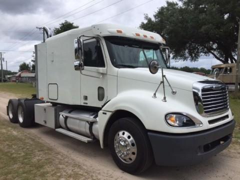 2005 Freightliner Columbia for sale