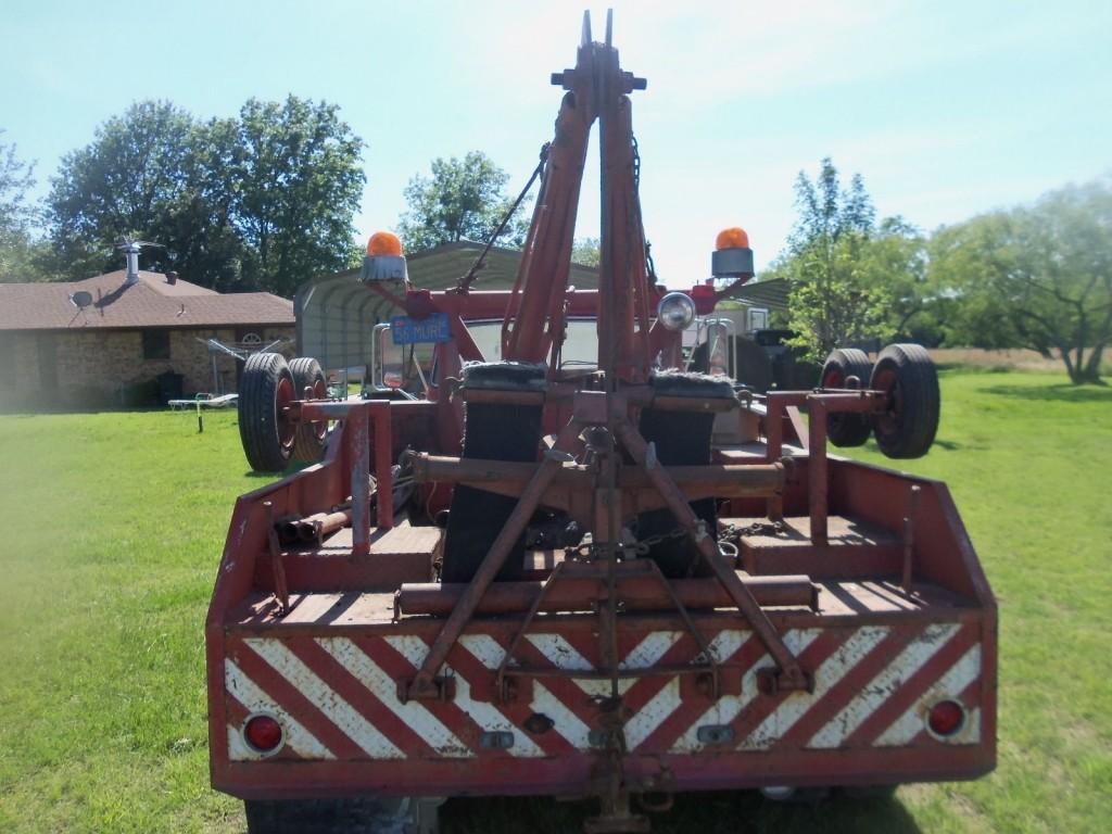 1956 Mercury M 500 Truck Wrecker