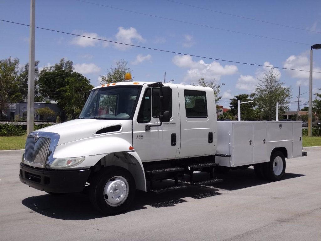 2003 International 4200 Vt365 Service Body Crew Cab Truck