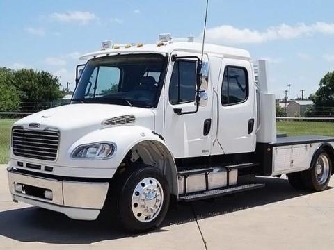 2007 Freightliner M2 Business Class Truck for sale