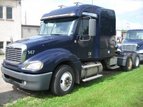 2008 Freightliner Columbia Commercial Truck for sale