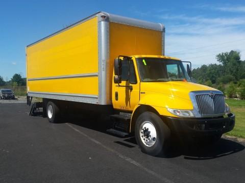2011 International 4300 box truck for sale