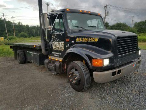 Recently serviced 1996 International 4700 LP truck for sale
