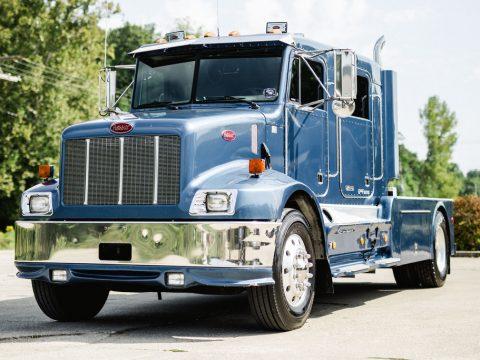 sport chassis 2004 Peterbilt 330 truck for sale