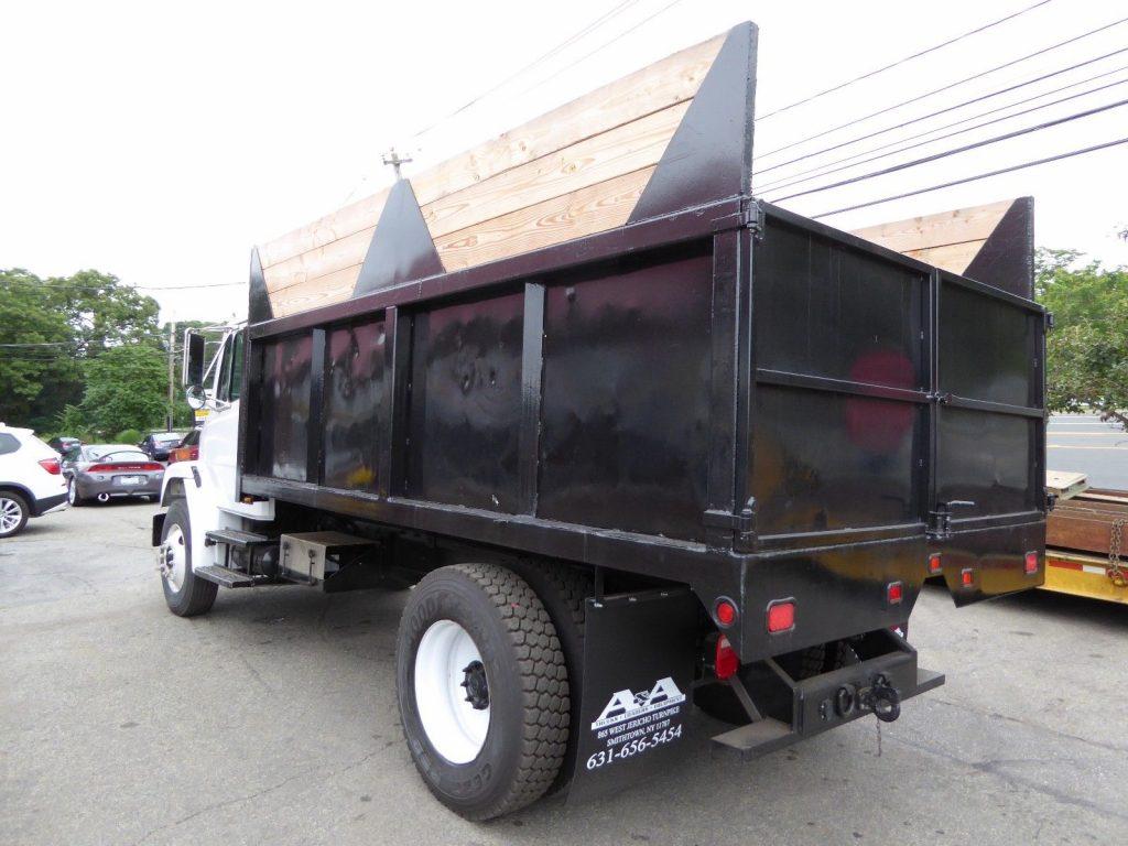 low miles 2001 Freightliner FL70 dump truck