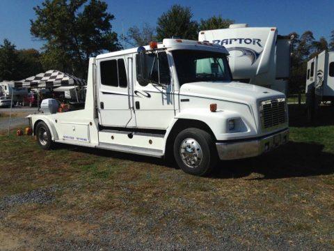 sport chassis 2000 Freightliner truck for sale