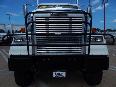 well serviced 2005 Freightliner CLASSIC truck for sale