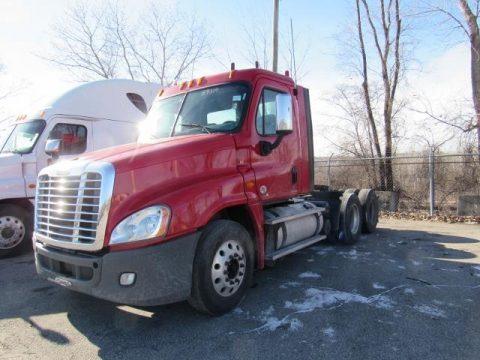 clean 2012 Freightliner Cascadia truck for sale
