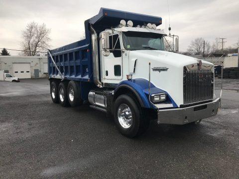loaded 2005 Kenworth T800 truck for sale