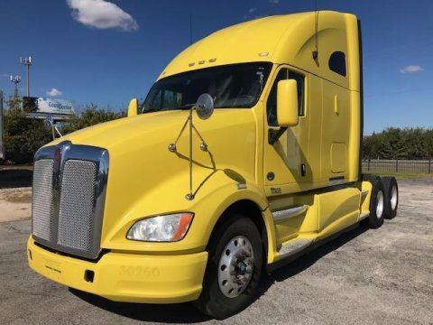 loaded 2012 Kenworth T700 truck for sale