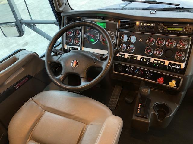 well serviced 2013 Kenworth T660 truck