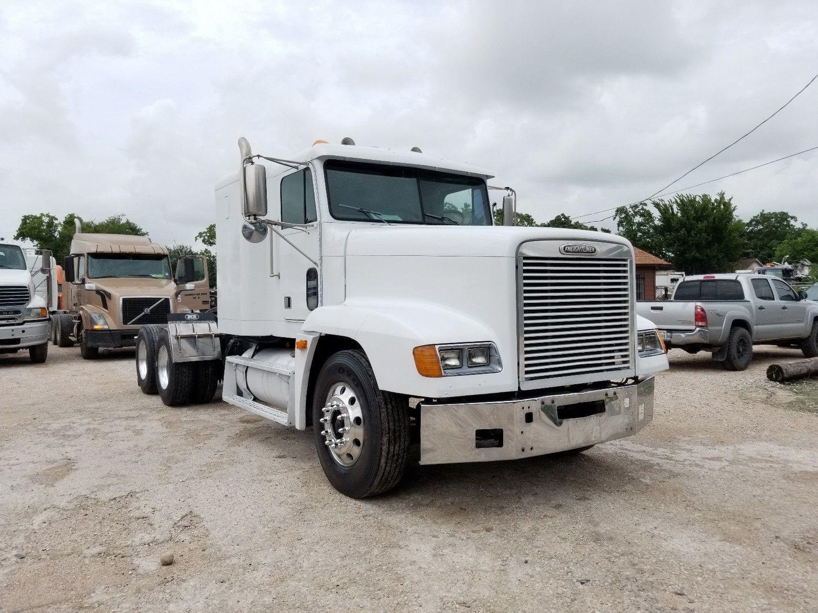 solid 1998 Freightliner FLD truck for sale