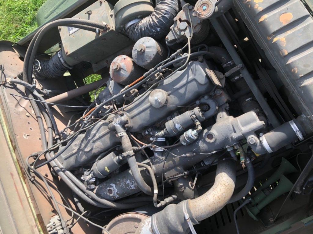 solid 1971 Kaiser Jeep M35a2 6×6 military truck