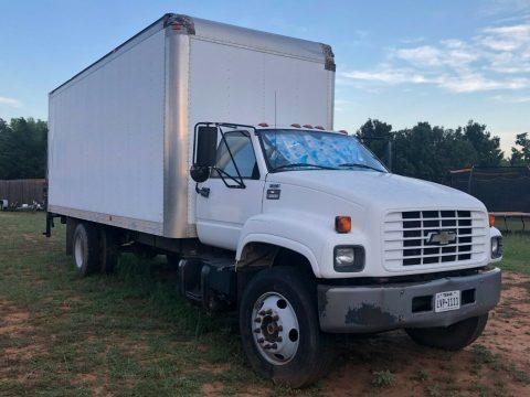 solid 2000 Chevrolet C6500 truck for sale