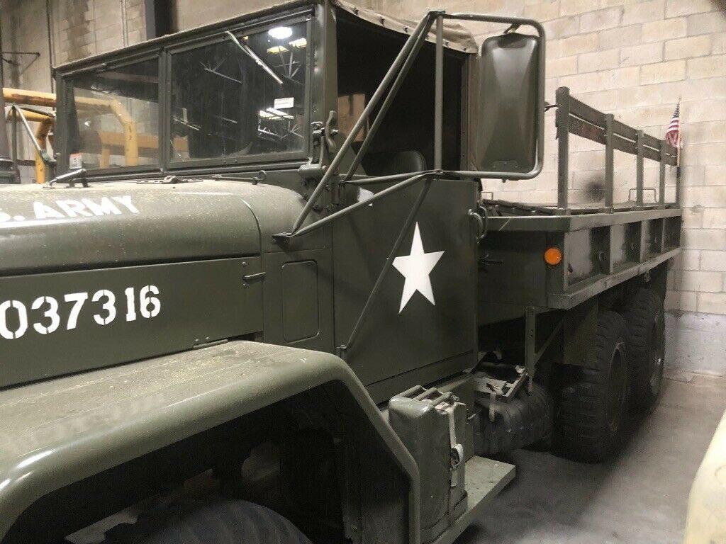 low miles 1971 AM General M35a2 2.5 Ton 6X6 military truck