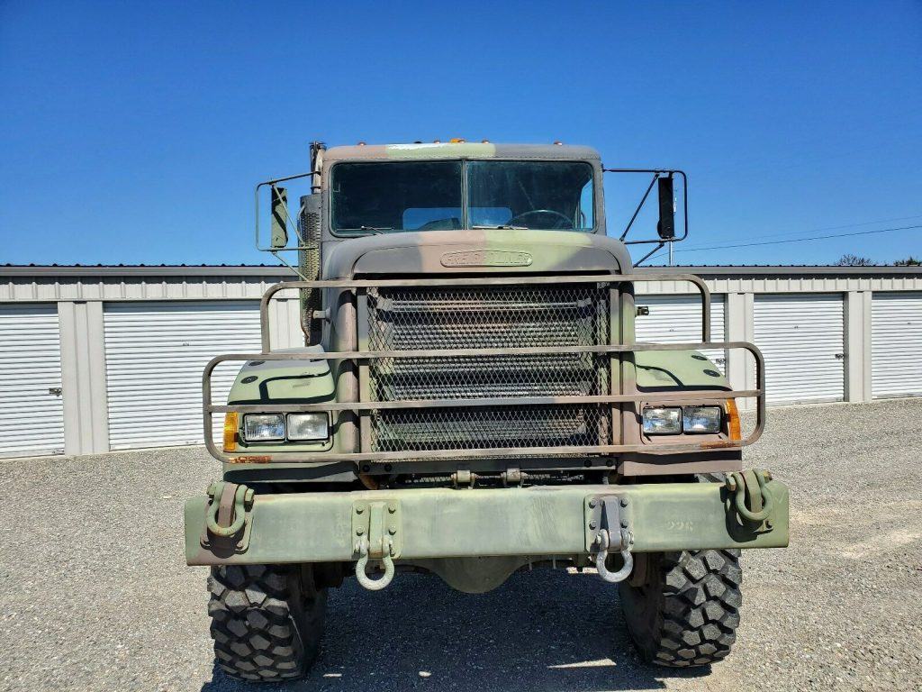 low miles 1993 Freightliner M916A1 military truck