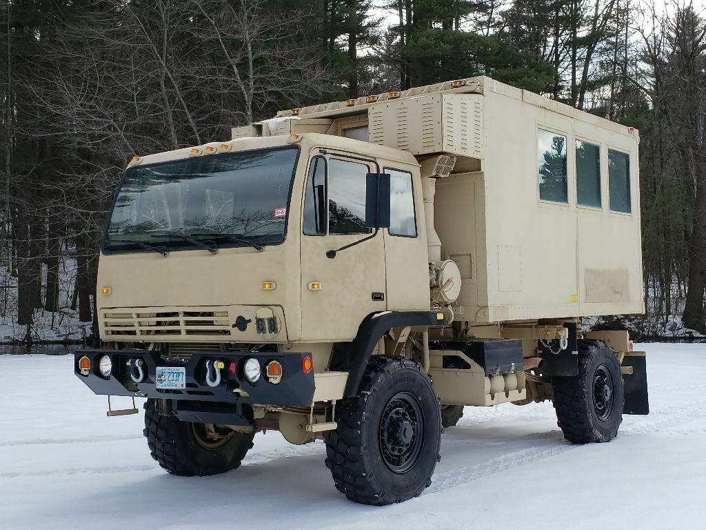 very low miles 1995 Stewart & Stevenson M1079 Camper/expeditionary Truck