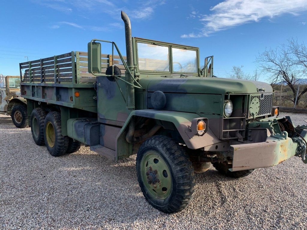 solid 1989 Kaiser M35A2 6×6 truck