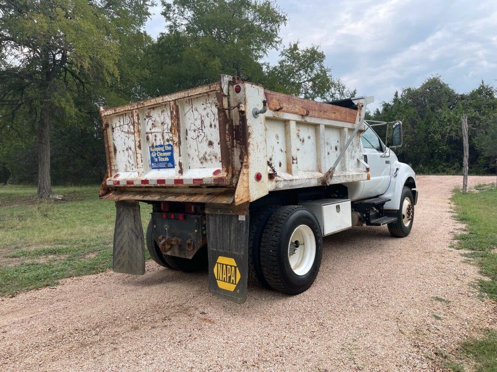 2009 Ford F-750 Dump Truck [no known issues of any kind]