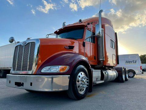 2014 Peterbilt 386 truck [very clean and loaded] for sale