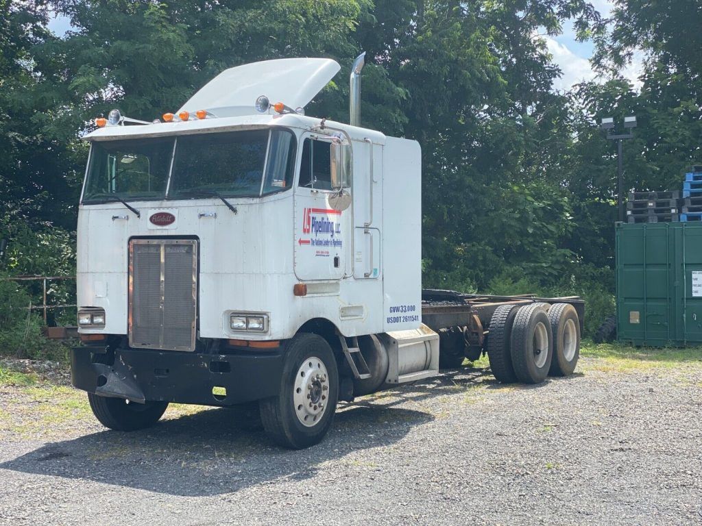 1988 Peterbilt 362 D AB with Sleeper truck [well maintained]