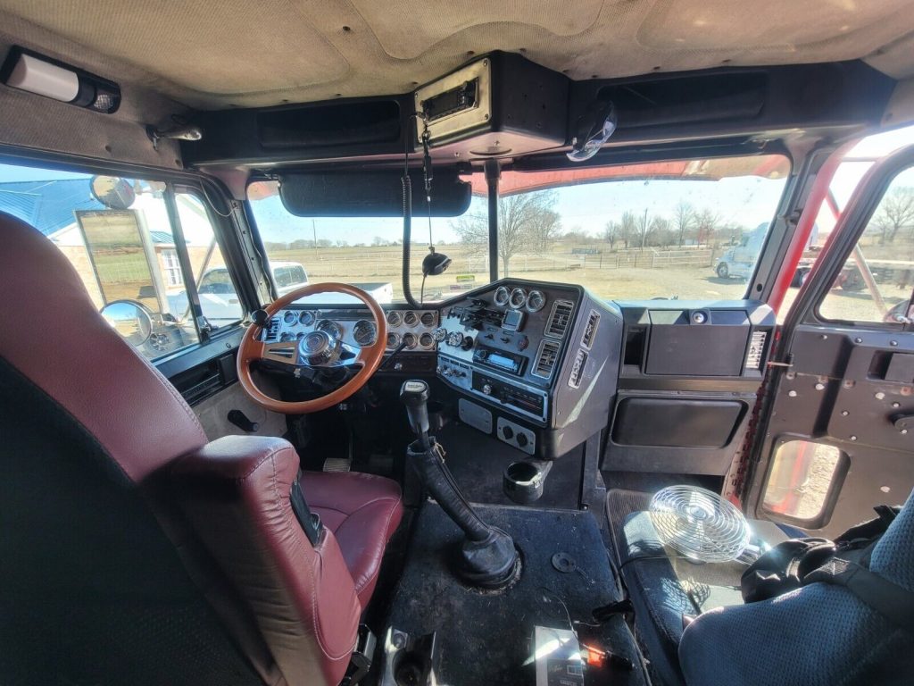 1992 Freightliner truck [pre emission classic]