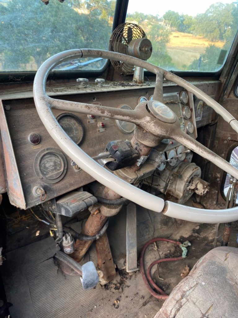 1967 Peterbilt 351 truck [great restoration project]