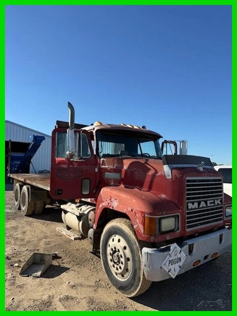 1994 Mack CH 613 Flatbed Truck 350hp Diesel  234,825 Miles