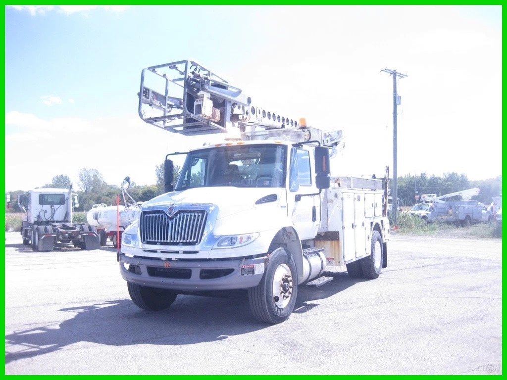 2011 International 4300 7.6L ‘maxxforced’ Turbo Diesel Allison, AC WITH Altec