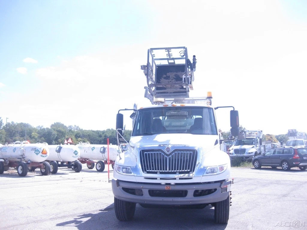 2011 International 4300 7.6L ‘maxxforced’ Turbo Diesel Allison, AC WITH Altec