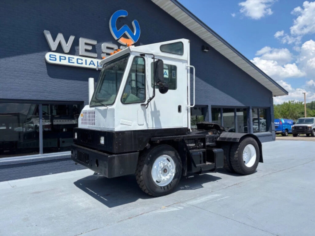 2011 Ottawa Kalmar Yard Spotter Cummins Allison Truck