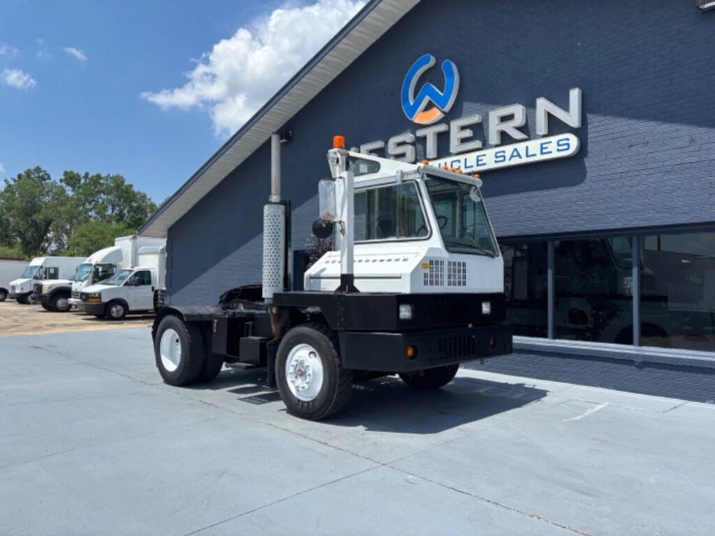 2011 Ottawa Kalmar Yard Spotter Cummins Allison Truck