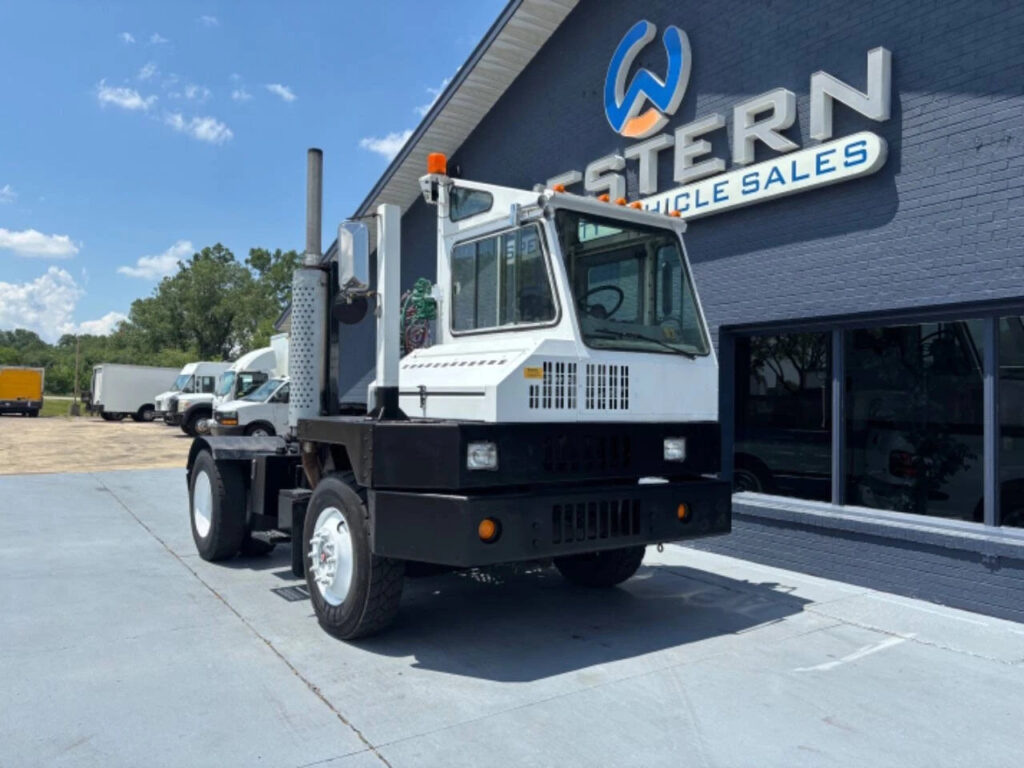 2011 Ottawa Kalmar Yard Spotter Cummins Allison Truck