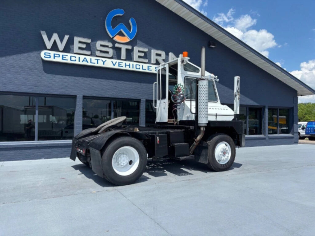 2011 Ottawa Kalmar Yard Spotter Cummins Allison Truck