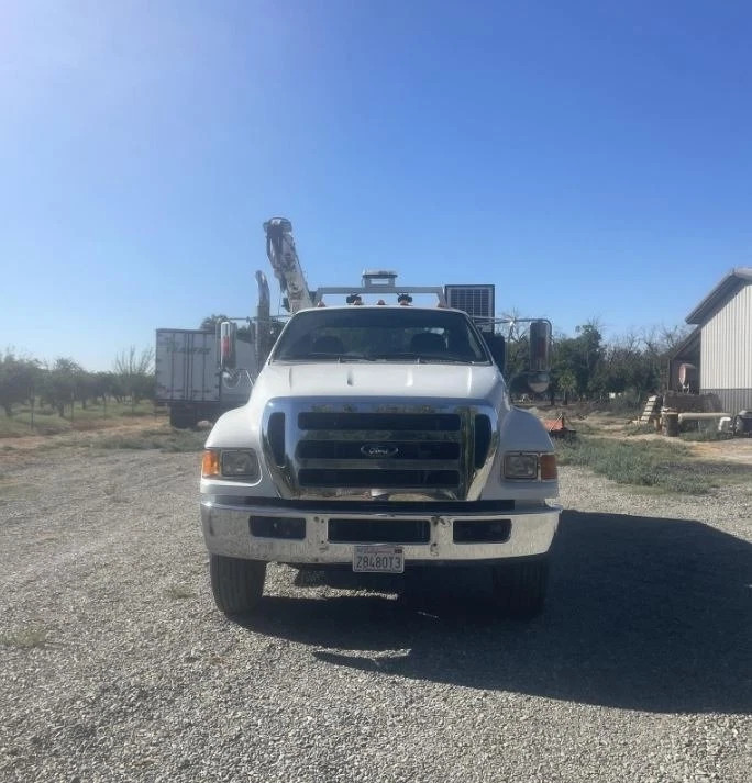 2015 Summit Truck Bodies 10620 Mounted ON Ford F750 XLT