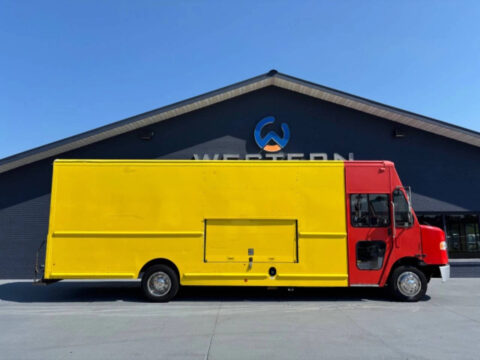 2017 Freightliner Step Van Food Truck Cummins 22FT for sale