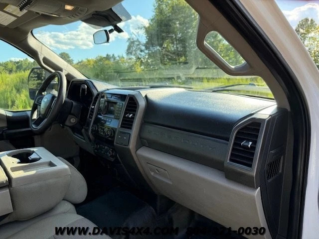 2020 Ford F-550 Super Duty Rollback W/ Century Steel Flatbed