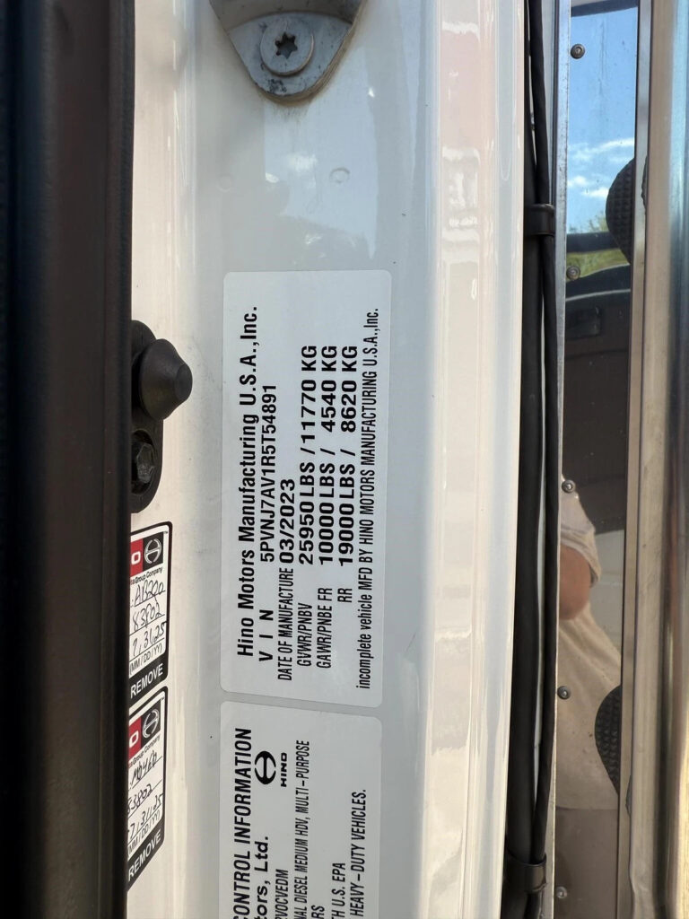 2024 HINO L6 Daycab Semi Trucks