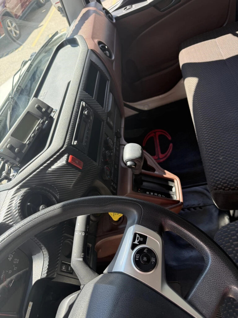 2024 HINO L6 Daycab Semi Trucks