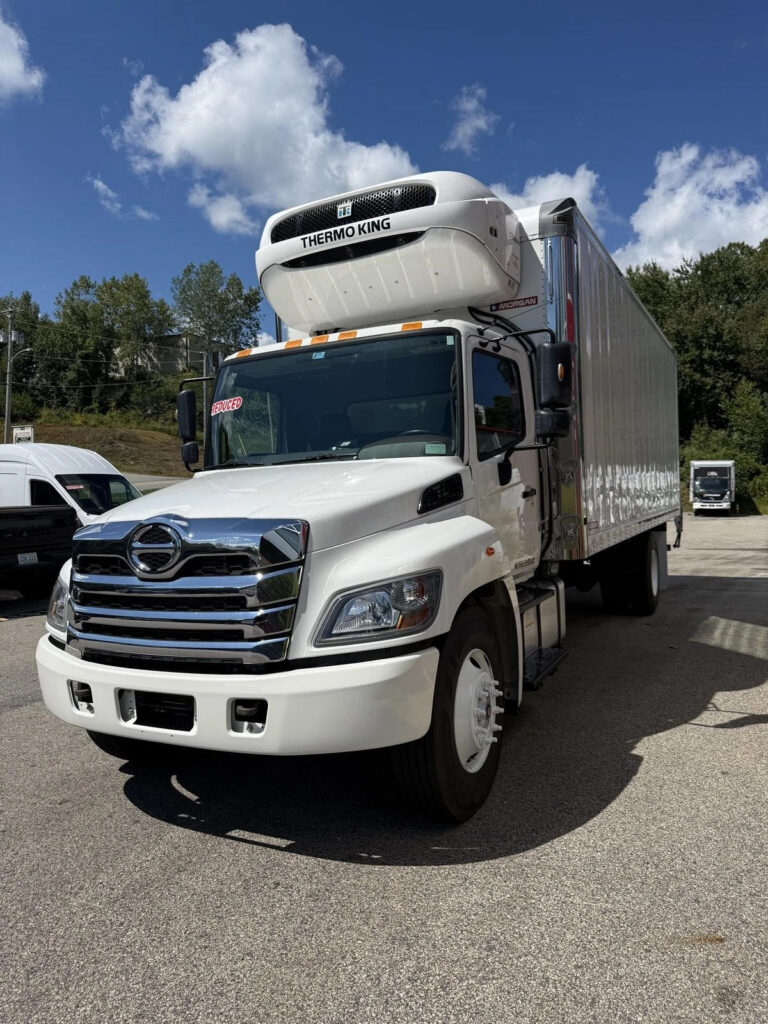 2024 HINO L6 Daycab Semi Trucks