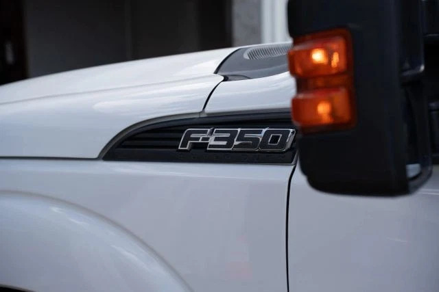 2015 Ford F-350 Super Duty XL Crew Cab Wrecker Tow Truck