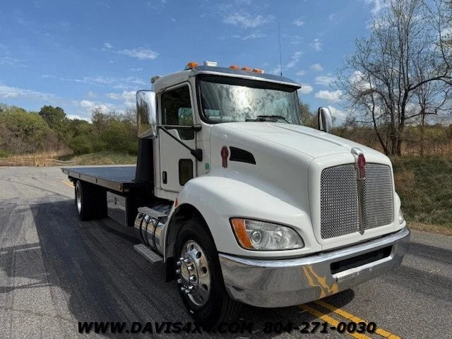 2016 Kenworth T370 Equipment Rollback Flatbed Hauler 263262 Miles White