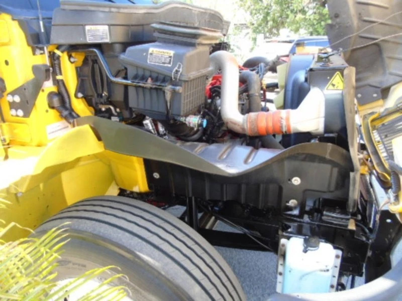 2018 International 4300 26′ Box Truck