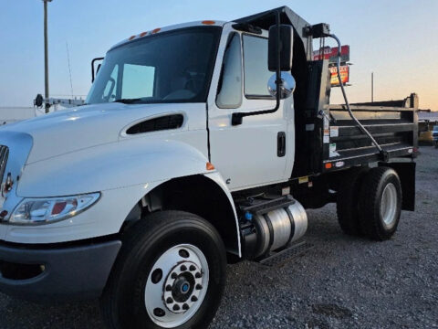 2020 International 4300 Single Axle Non-Cdl  Dump Truck 6.7L Cummins for sale
