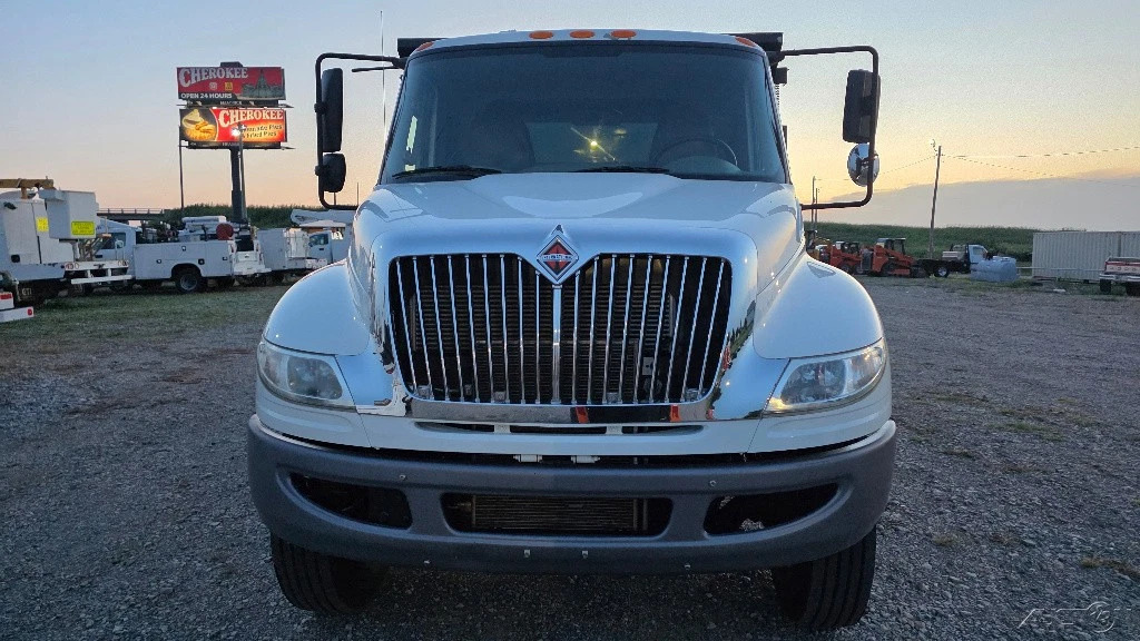 2020 International 4300 Single Axle Non-Cdl Dump Truck 6.7L Cummins