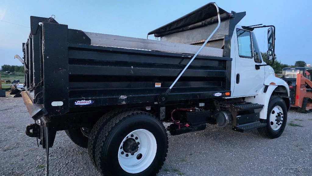 2020 International 4300 Single Axle Non-Cdl Dump Truck 6.7L Cummins